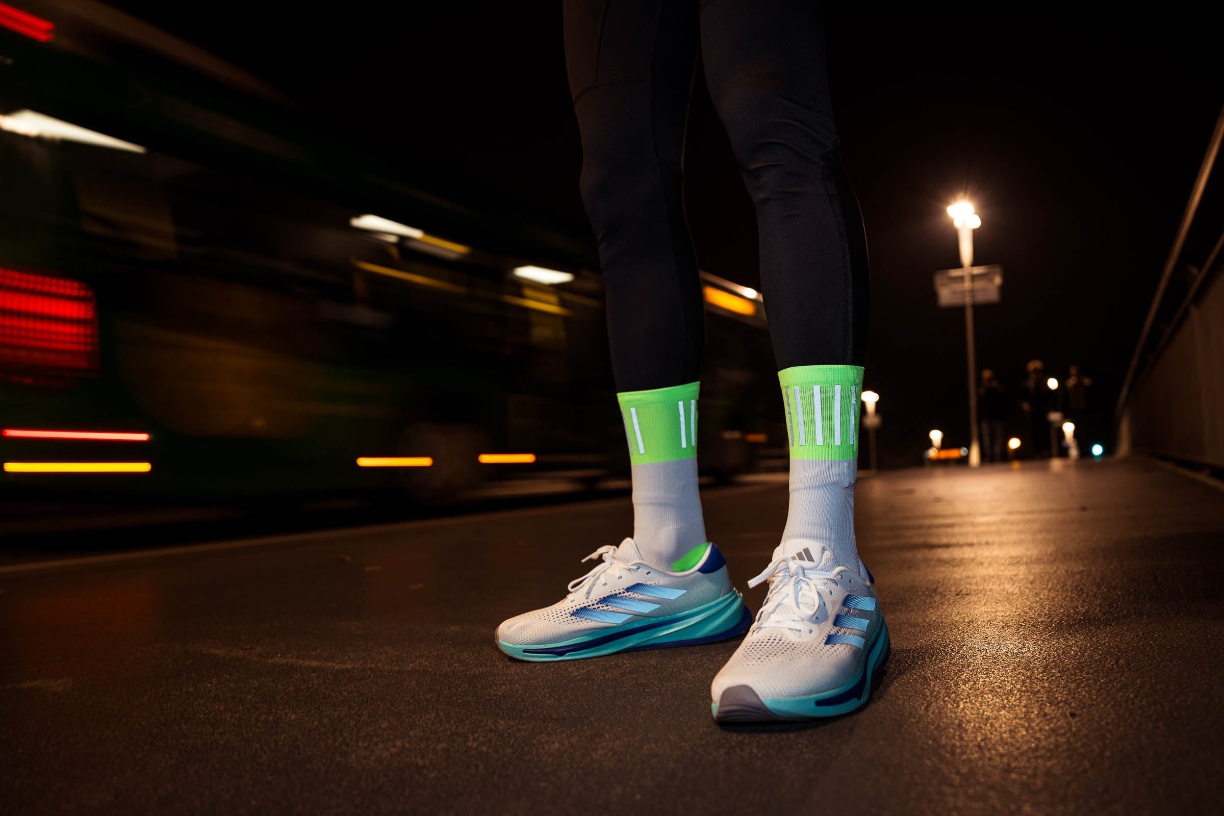 INCYLENCE HIGH-VIZ V3 GREEN