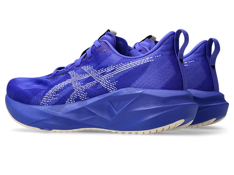 ASICS Novablast 5